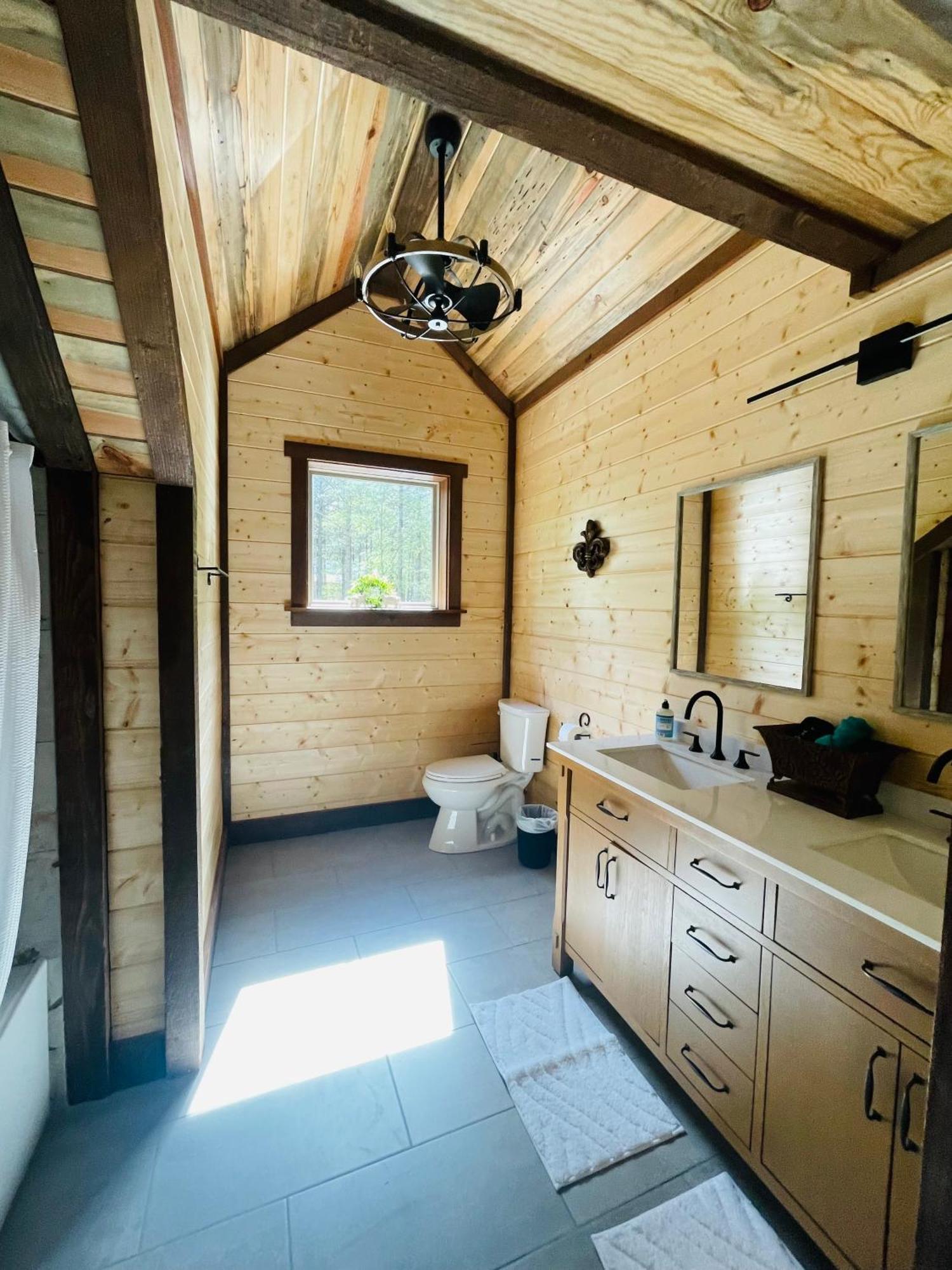ברוקן בו Wolf Creek Luxury Cabin מראה חיצוני תמונה